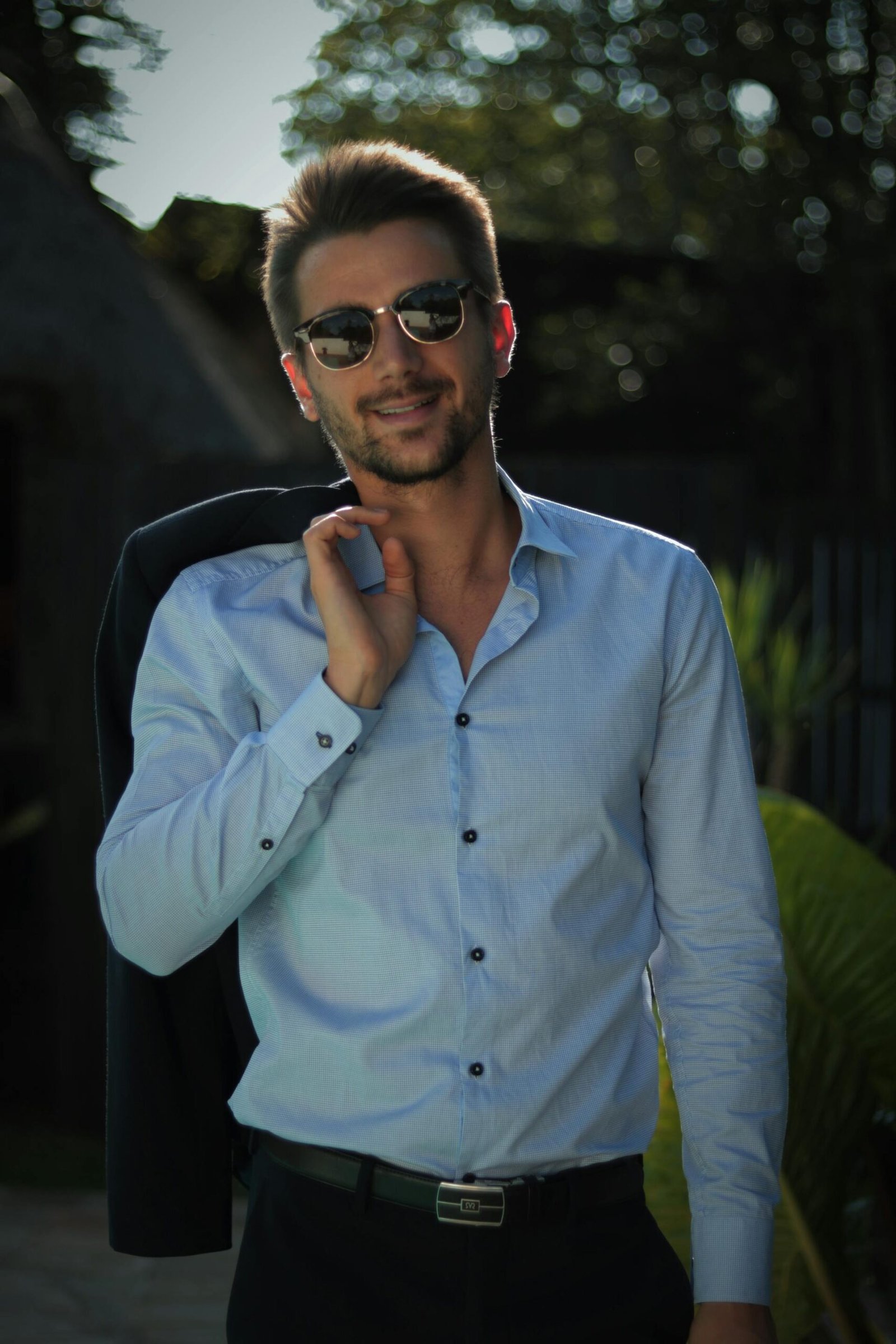 TRT UK doctor consultation discussing testosterone therapy